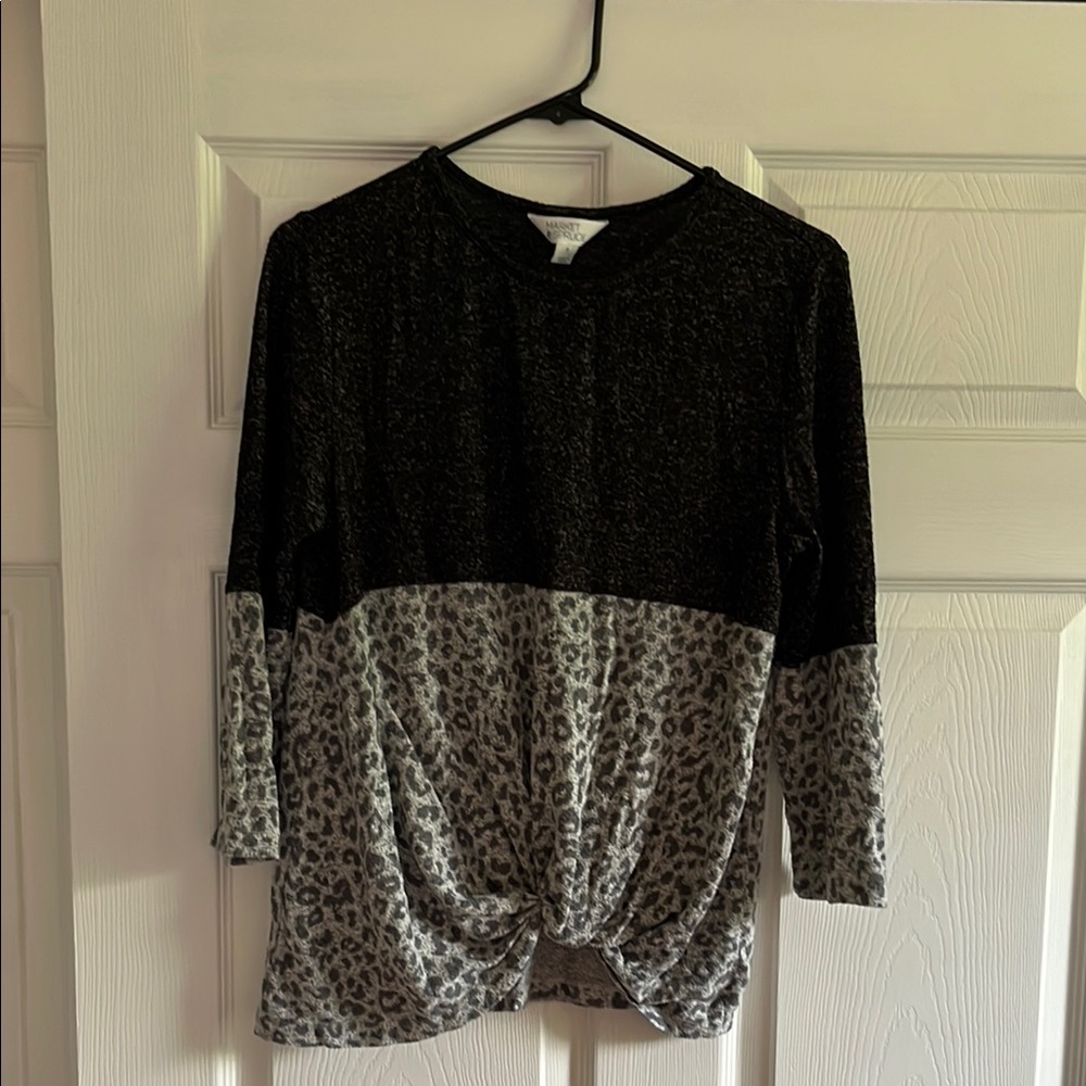Market & Spruce Black and Gray Leopard Print Blouse / Lightweight Sweater